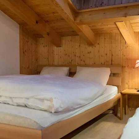 Sunny And Spacious In Faigaux In Situated In Quiet Area With Magnificent Mountain Views Veysonnaz