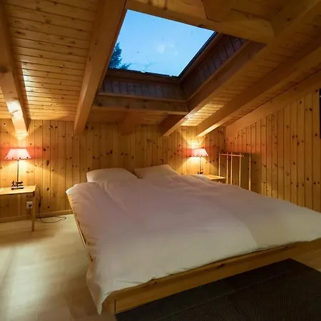 Sunny And Spacious In Faigaux In Situated In Quiet Area With Magnificent Mountain Views *