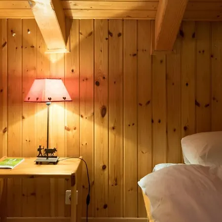 Sunny And Spacious In Faigaux In Situated In Quiet Area With Magnificent Mountain Views Apartamento Veysonnaz