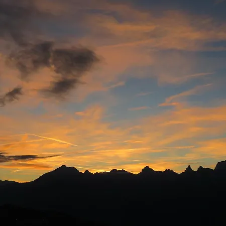 Sunny And Spacious In Faigaux In Situated In Quiet Area With Magnificent Mountain Views *