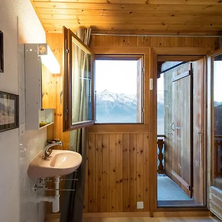 Sunny And Spacious In Faigaux In Situated In Quiet Area With Magnificent Mountain Views