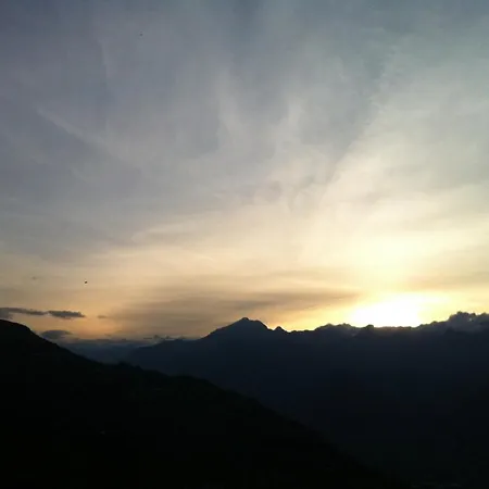 Apartamento Sunny And Spacious In Faigaux In Situated In Quiet Area With Magnificent Mountain Views Veysonnaz