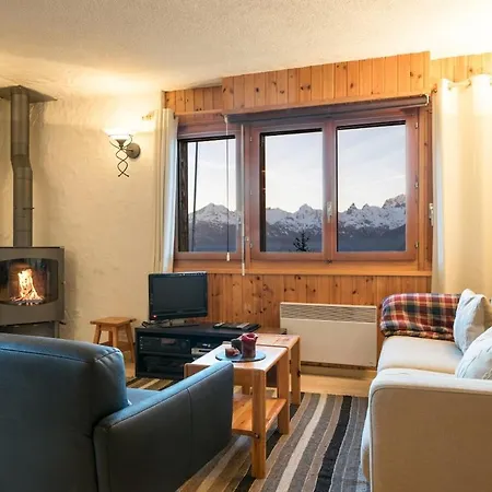 Sunny And Spacious In Faigaux In Situated In Quiet Area With Magnificent Mountain Views