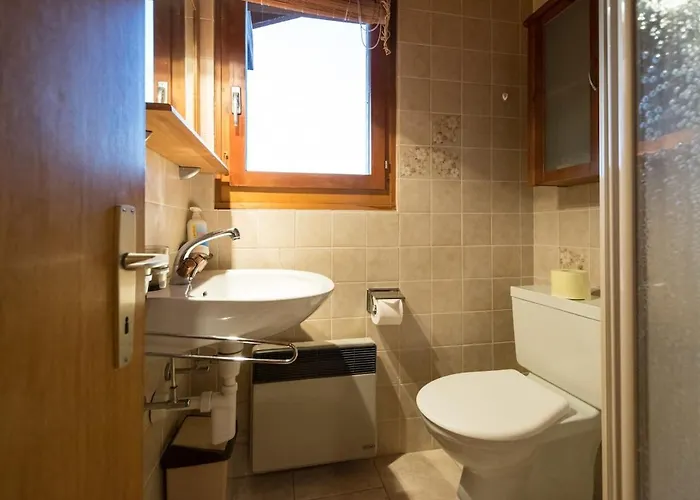 Appartement Sunny And Spacious In Faigaux In Situated In Quiet Area With Magnificent Mountain Views