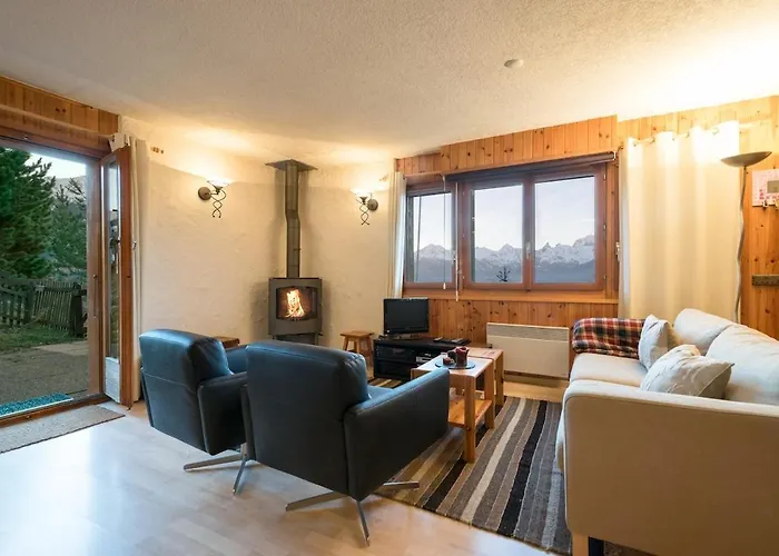 Sunny And Spacious In Faigaux In Situated In Quiet Area With Magnificent Mountain Views * Veysonnaz