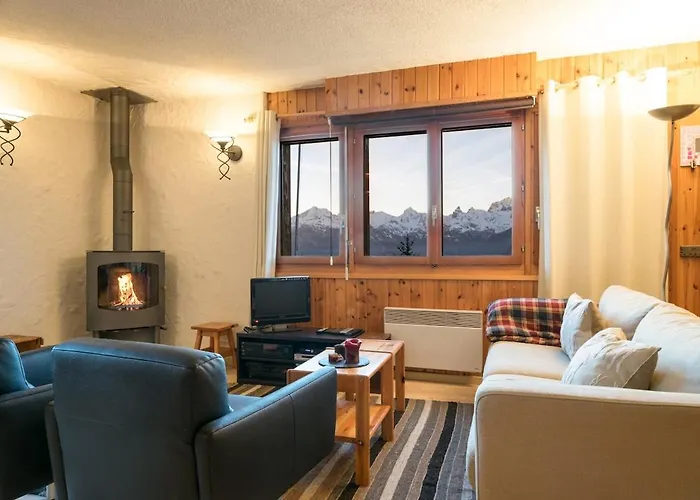 Sunny And Spacious In Faigaux In Situated In Quiet Area With Magnificent Mountain Views