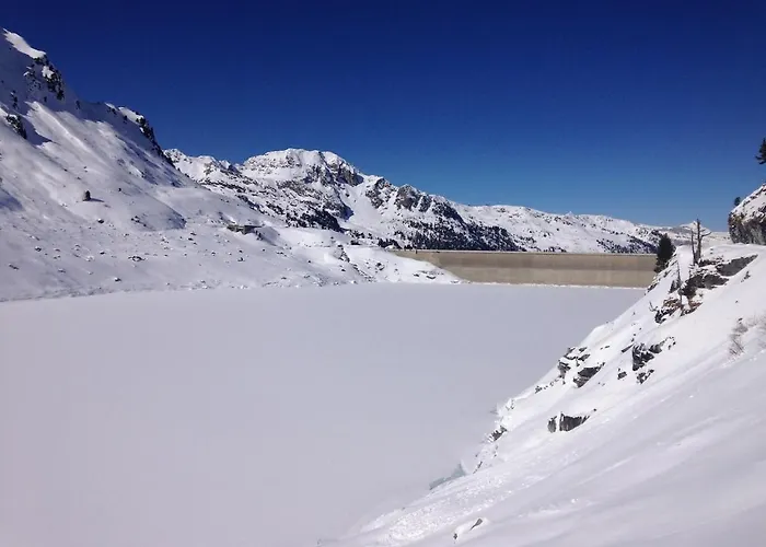 Appartement Sunny And Spacious In Faigaux In Situated In Quiet Area With Magnificent Mountain Views