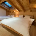Sunny And Spacious In Faigaux In Situated In Quiet Area With Magnificent Mountain Views Appartamento *